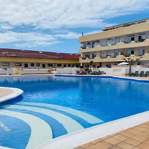 https://beach-paradise-apartment.tenerifehoteles.net